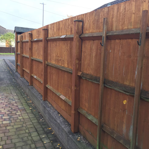 Images of existing closeboard fencing